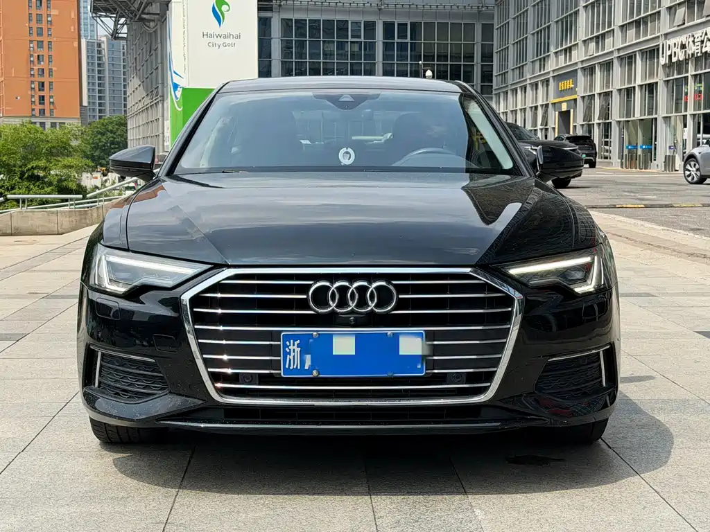 Audi A6L 2020