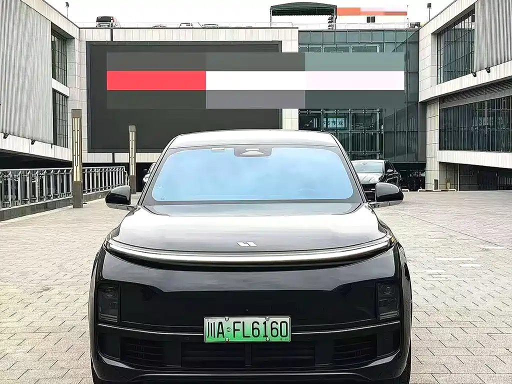 Li Auto Li L8 2023