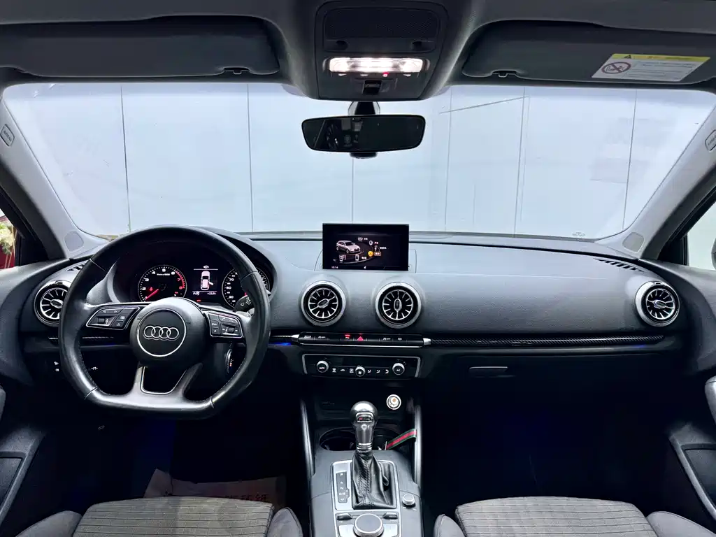 Audi A3 2020 — фото 19