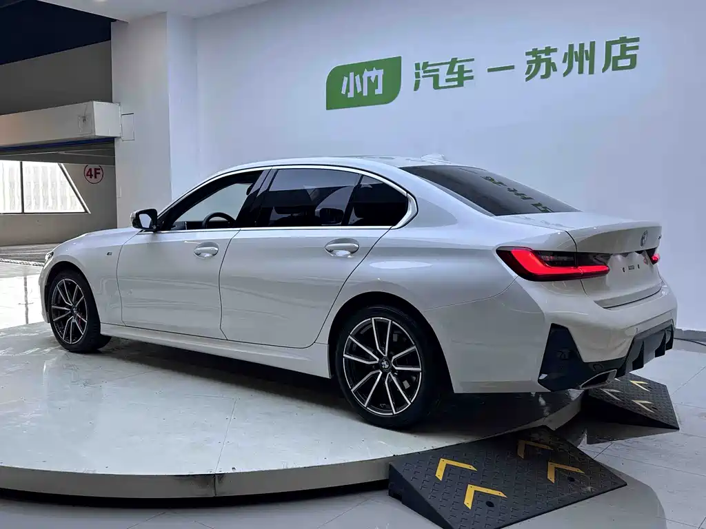 BMW 3 Series 2023