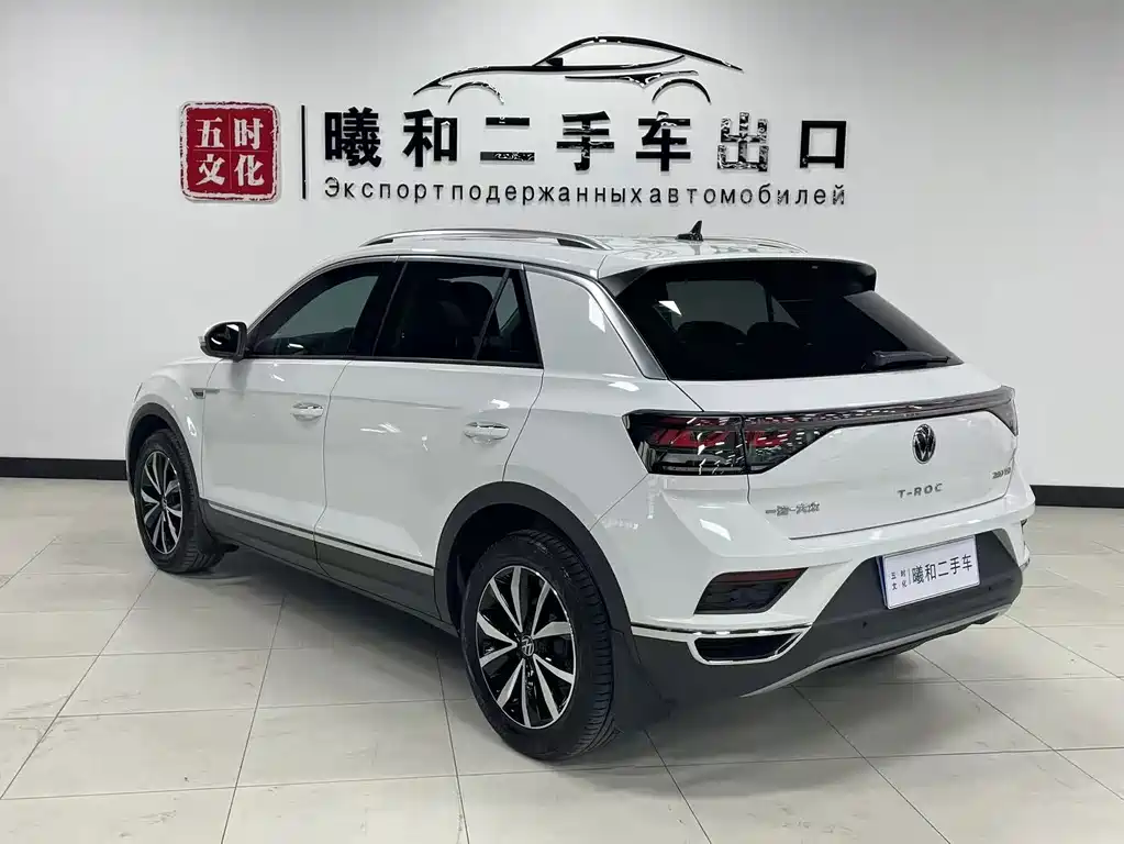 Volkswagen T-Roc 2024