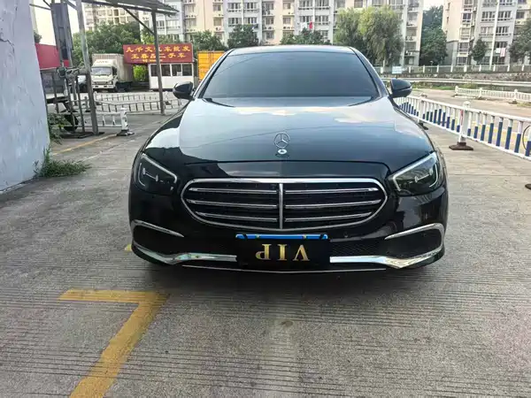 Mercedes-Benz E-Class 2023