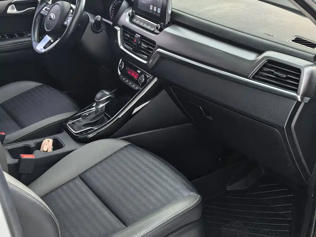 Kia Sportage 2020 — фото 17