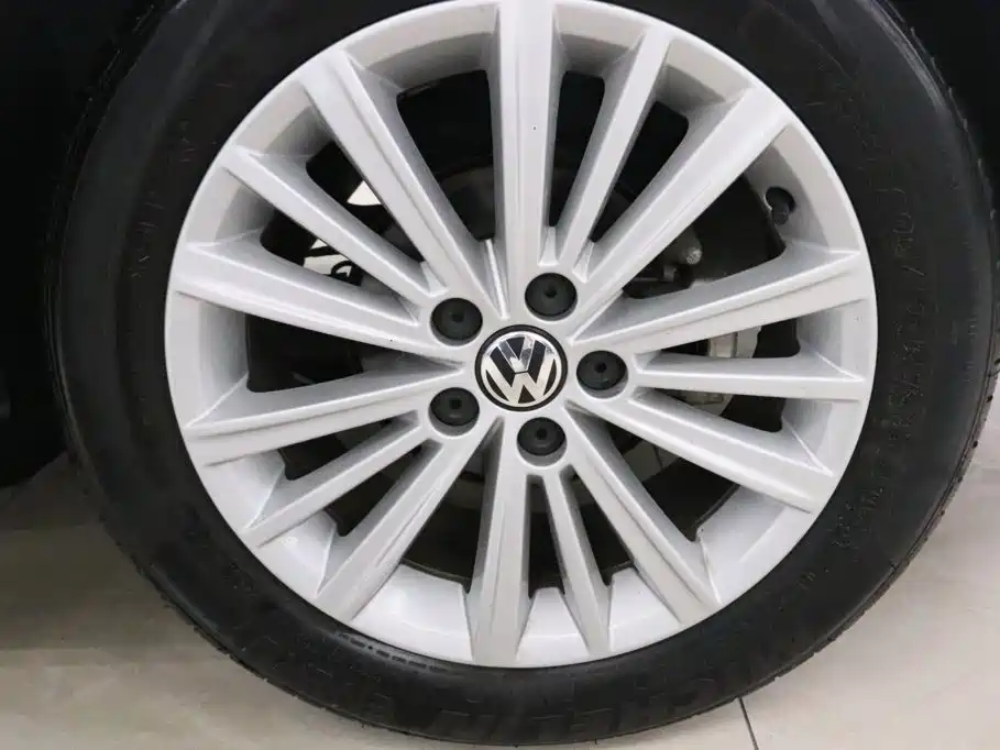 Volkswagen Gran Lavida 2014 — фото 18