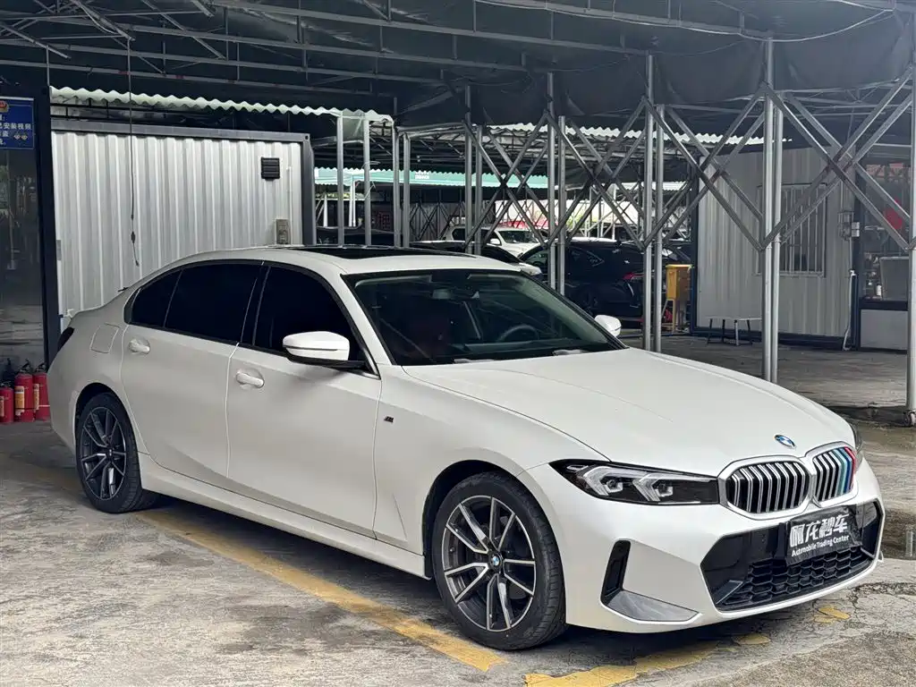 BMW 3 Series 2024
