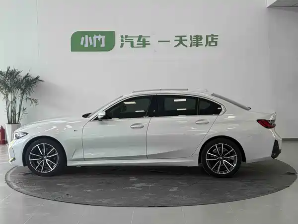 BMW 3 Series 2023