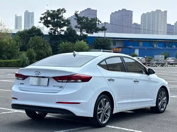 Hyundai Celesta 2018