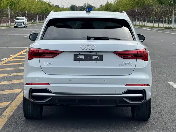 Audi Q3 2022