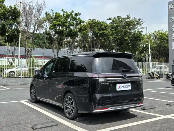 GAC Trumpchi E8 PHEV 2024