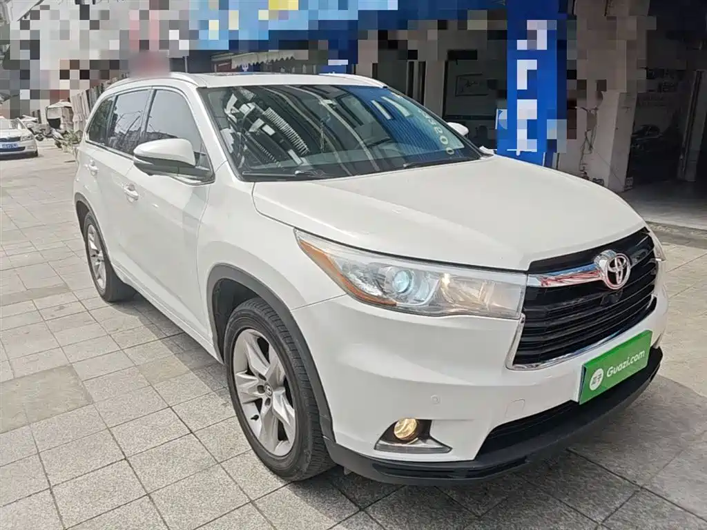 Toyota Highlander 2017 — фото 4