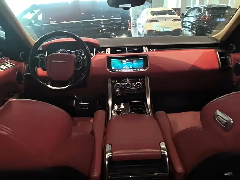 Land Rover Range Rover Sport 2017 — фото 10