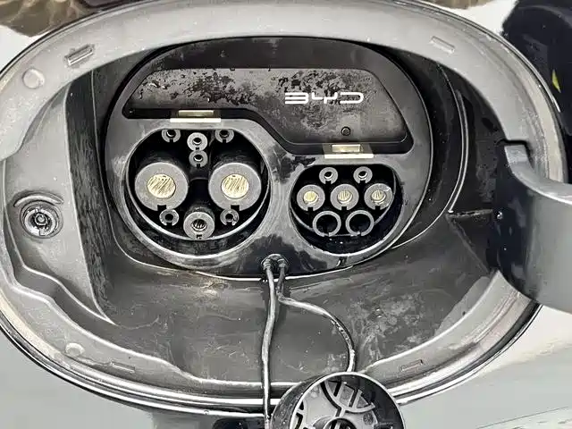 BYD Seal 2023 — фото 23