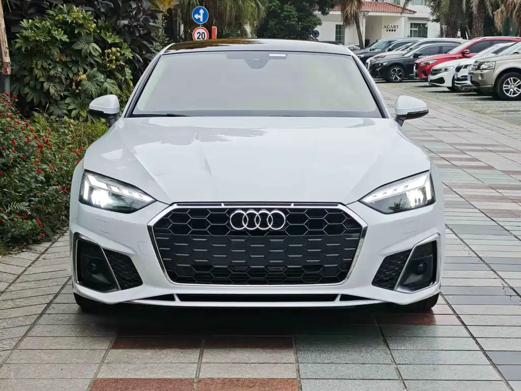Audi A5 2022 — фото 2