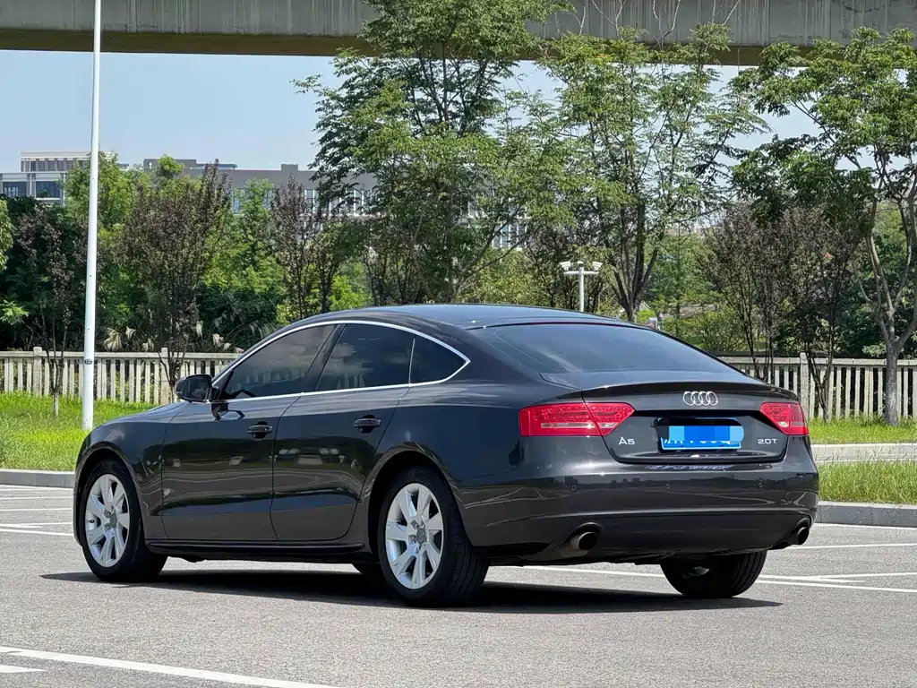 Audi A5 2011
