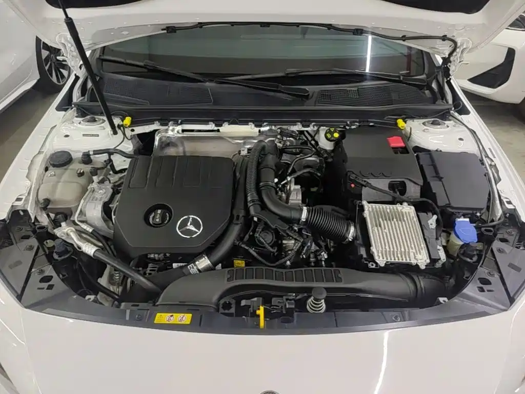 Mercedes-Benz A-Class 2024 — фото 20