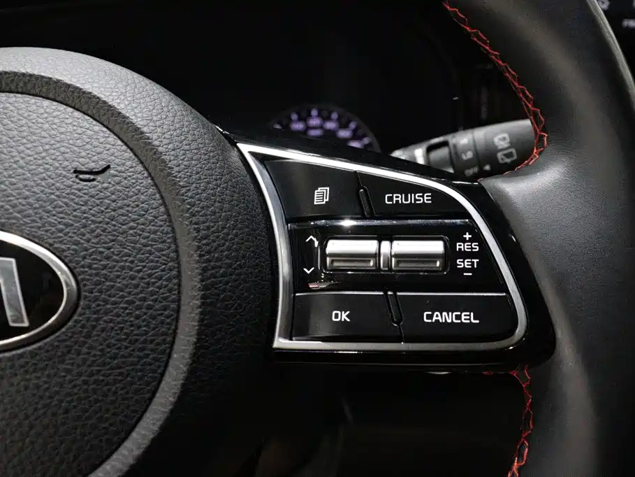 Kia KX3 2022 — фото 15