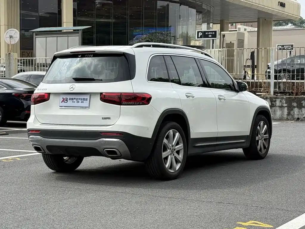 Mercedes-Benz GLB 2020