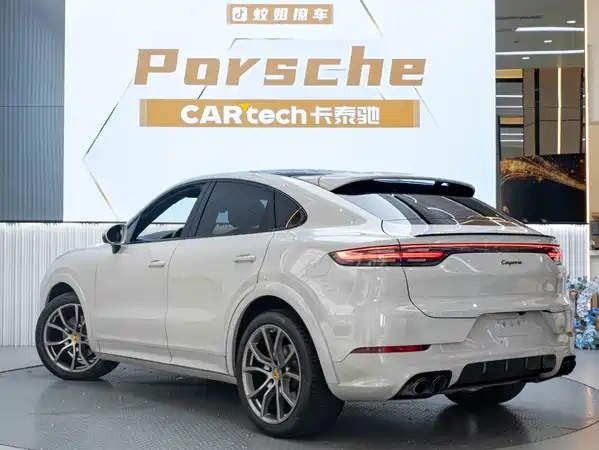Porsche Cayenne 2023