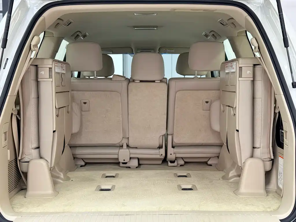 Toyota Land Cruiser 2018 — фото 17