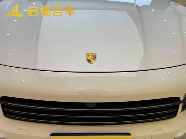 Porsche Cayenne 2023