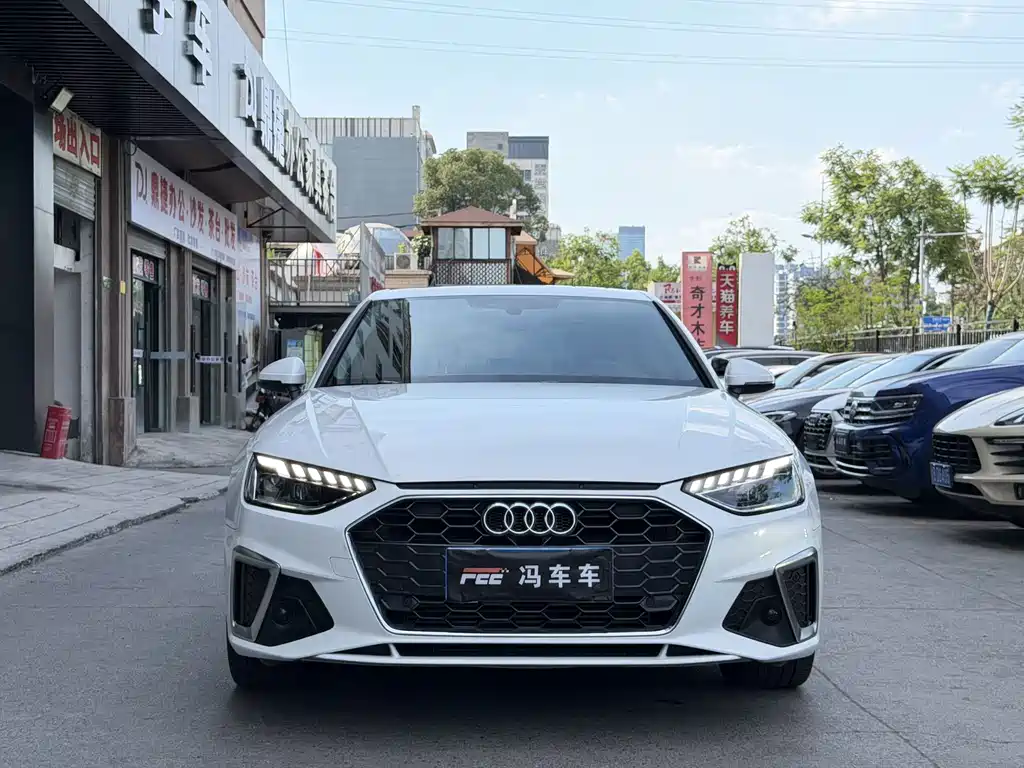 Audi A4L 2023