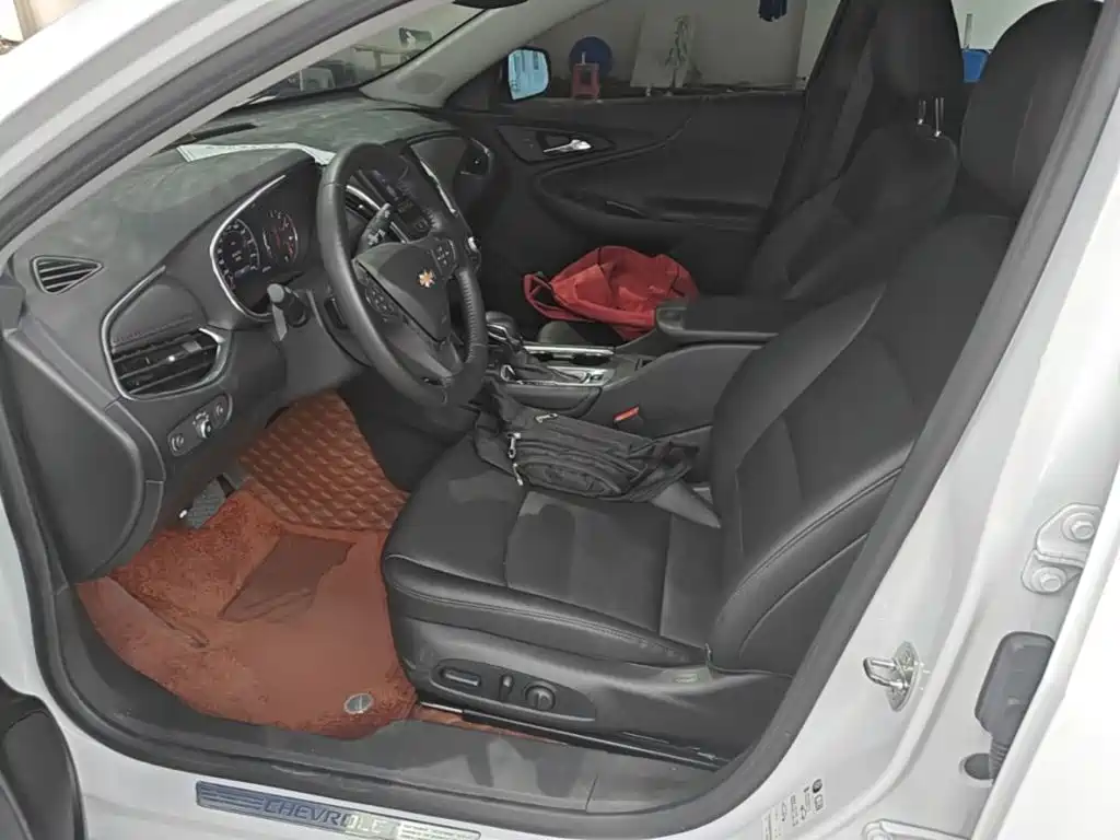 Chevrolet Malibu XL 2023 — фото 15