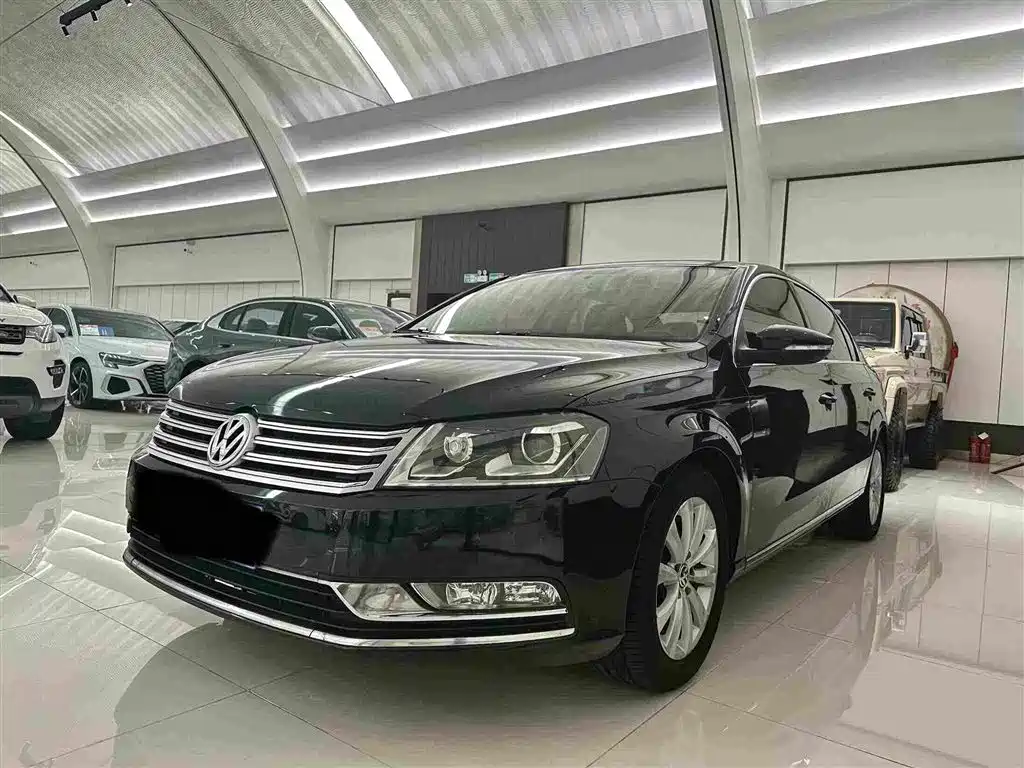 Volkswagen Magotan 2014
