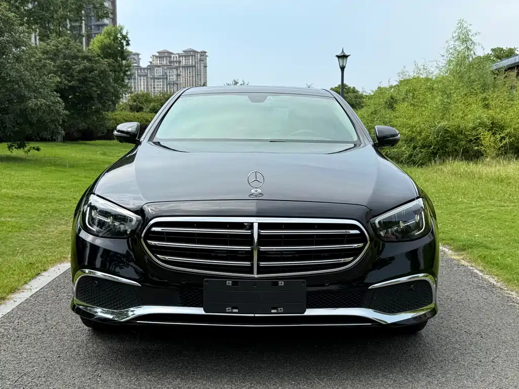 Mercedes-Benz E-Class 2021 — фото 2