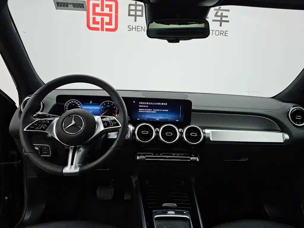 Mercedes-Benz GLB 2024 — фото 14