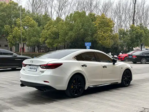 Mazda Atenza 2017