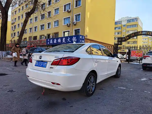 Changan Eado 2015