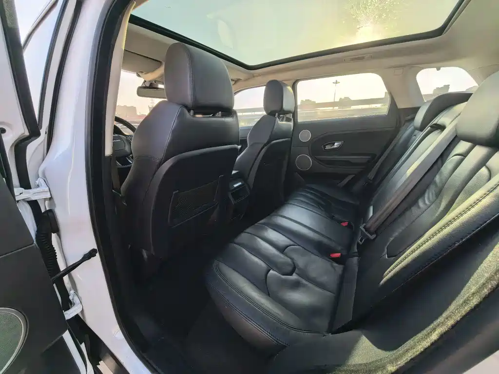 Land Rover Evoque 2014 — фото 5