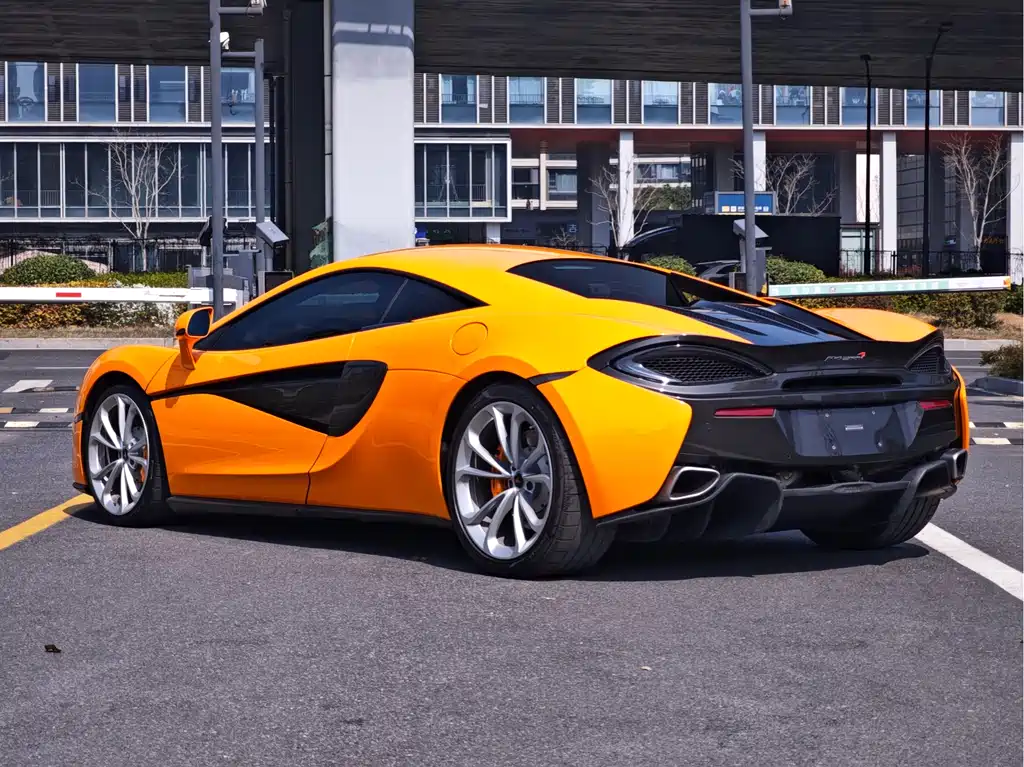 McLaren 540C 2015 — фото 7