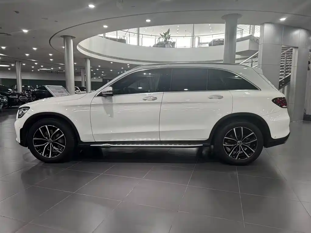 Mercedes-Benz GLC 2022