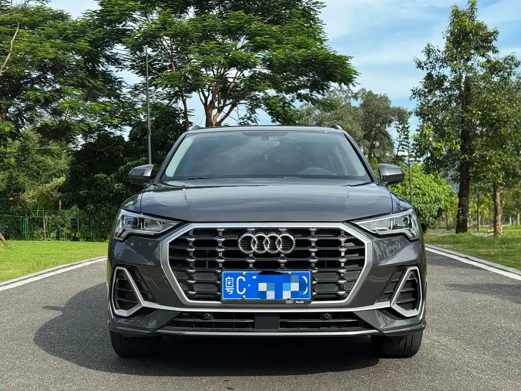 Audi Q3 2021