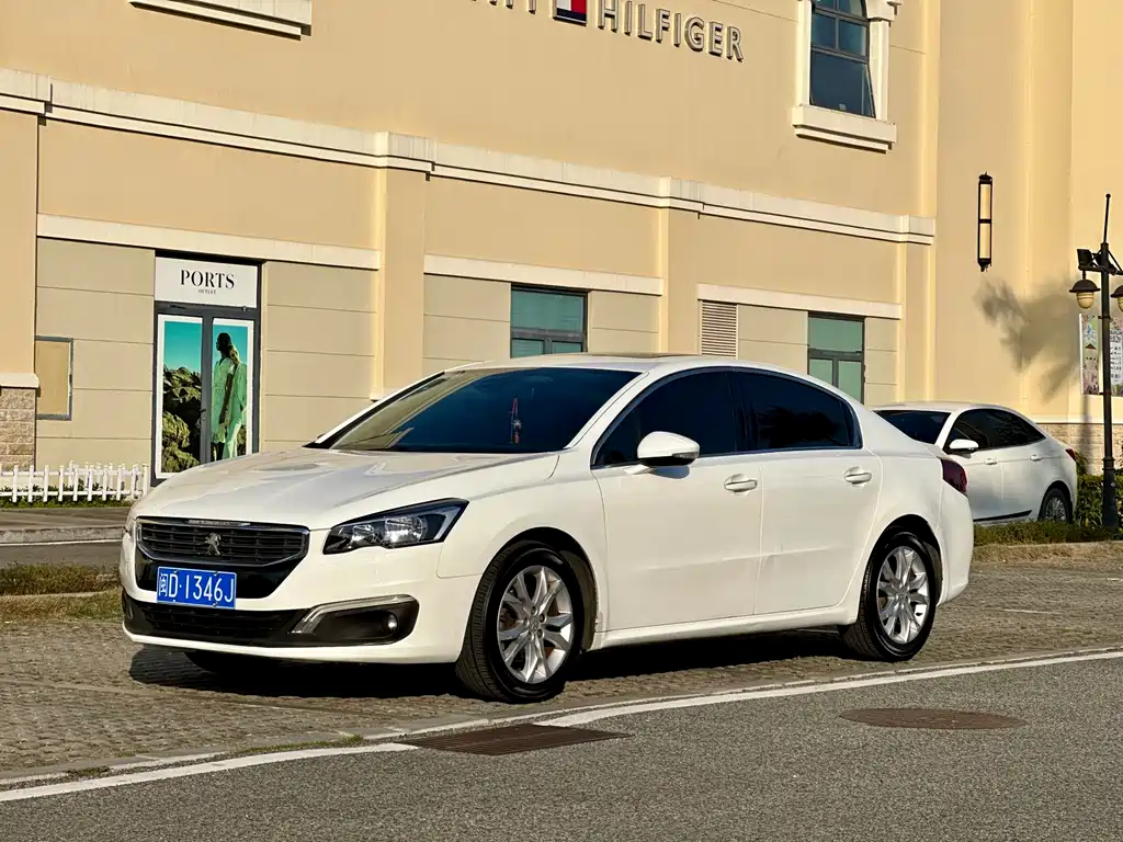 Peugeot 508 2016 — фото 1