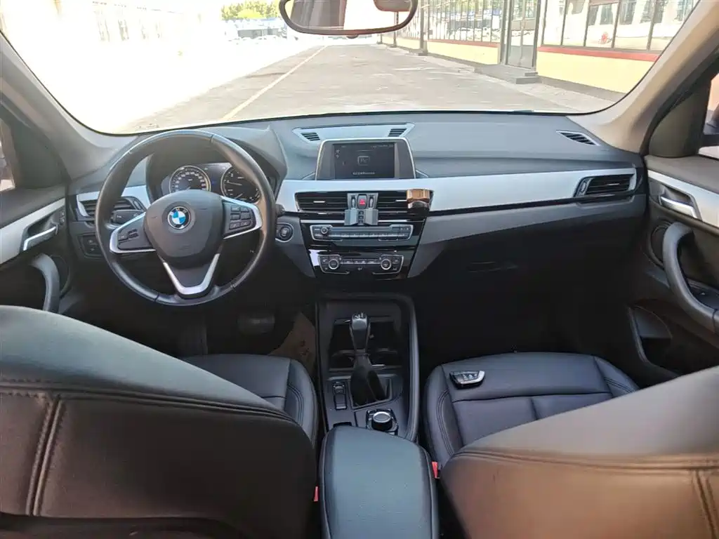 BMW X1 2019 — фото 10