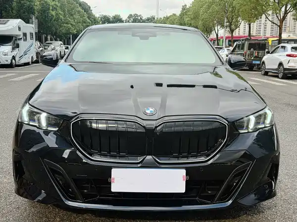 BMW 5 Series 2026