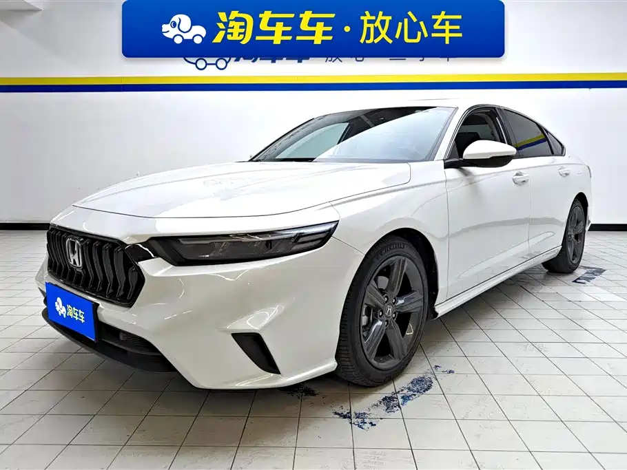 Honda Inspire 2024 — фото 1