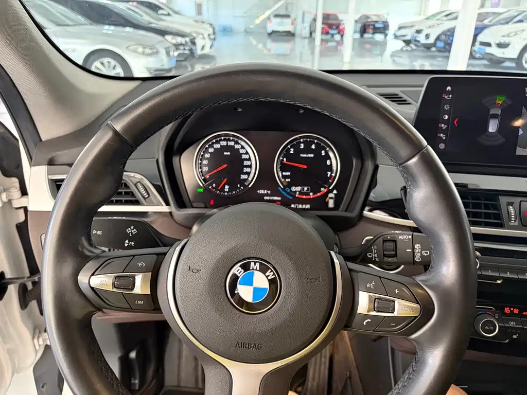 BMW X1 2023 — фото 10