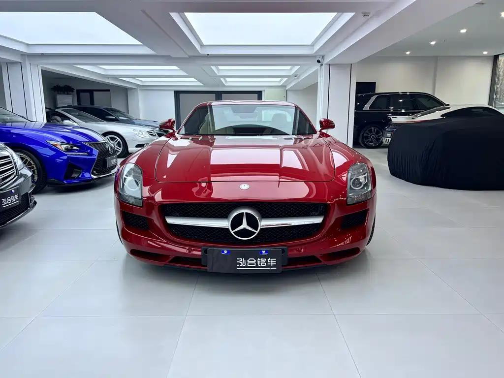 Mercedes-Benz SLS AMG 2012 — фото 2