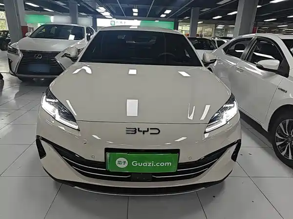 BYD Seal 06 2025