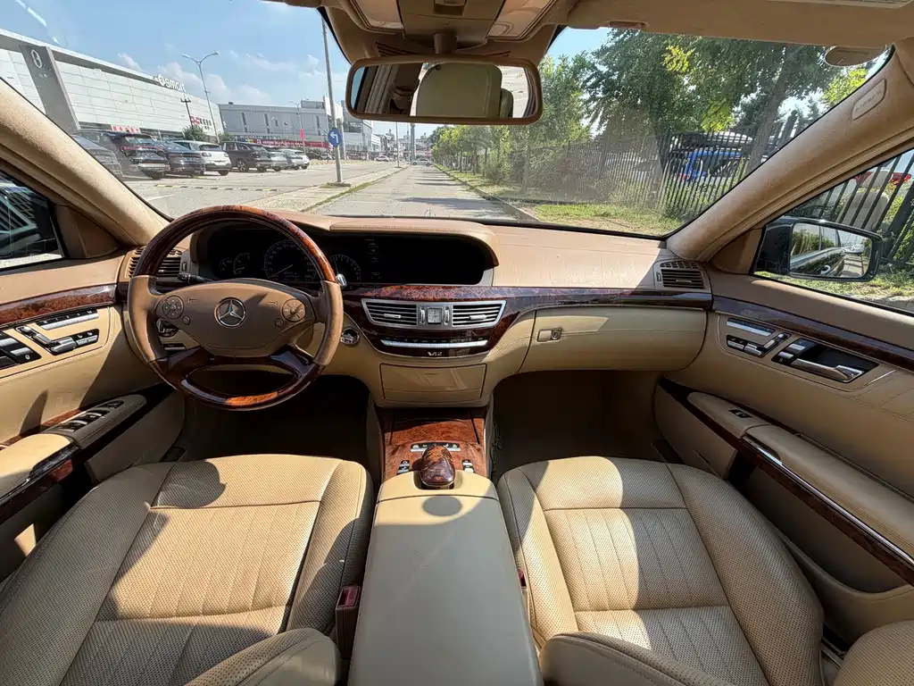 Mercedes-Benz S-Class 2010 — фото 20