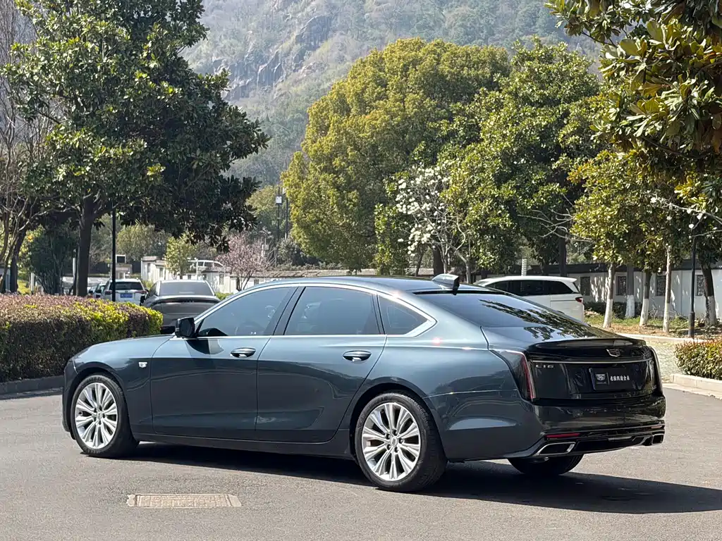 Cadillac CT6 2023 — фото 7