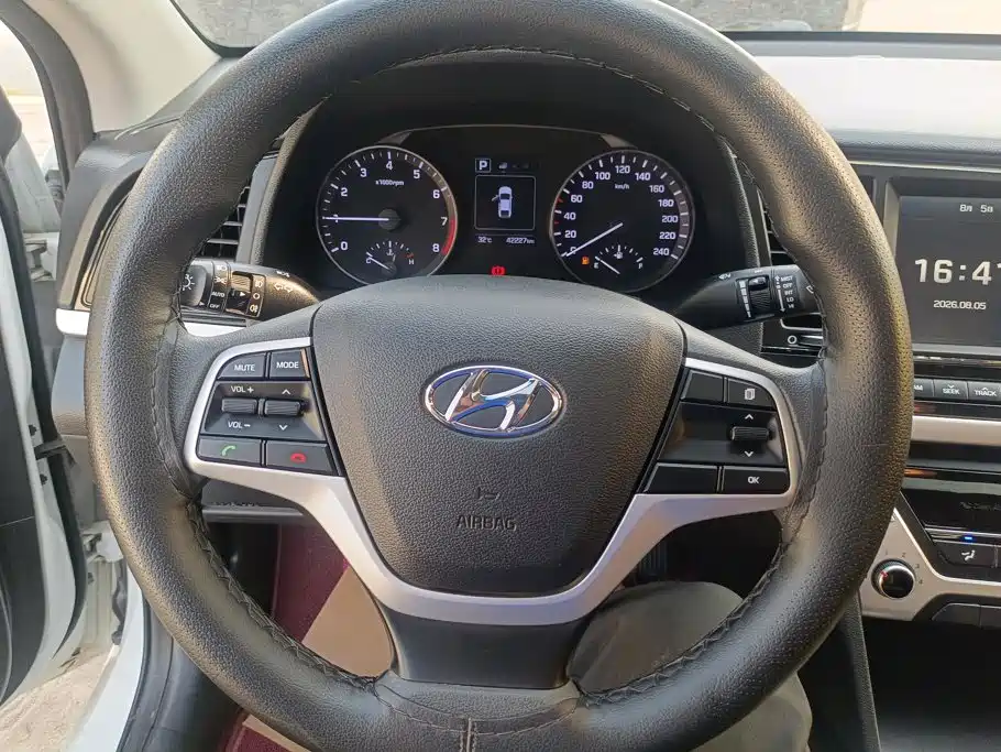 Hyundai Celesta 2018 — фото 15