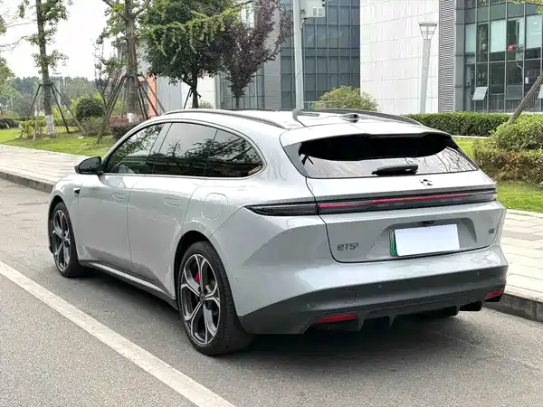 NIO ET5T 2024