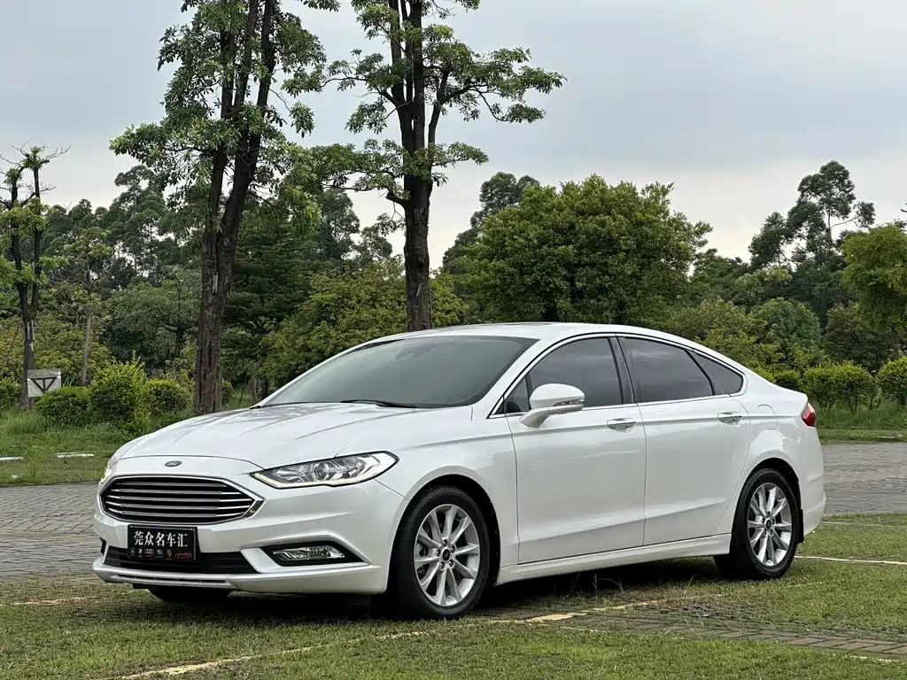 Ford Mondeo 2018 — фото 1