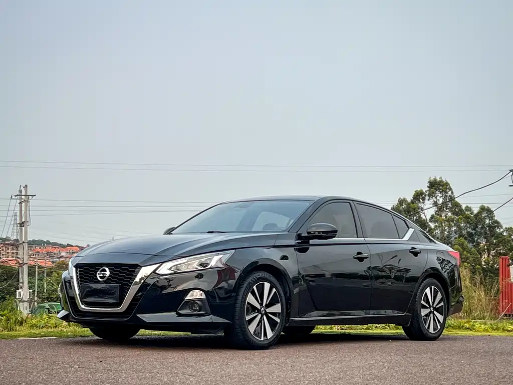 Nissan Teana 2021 — фото 1