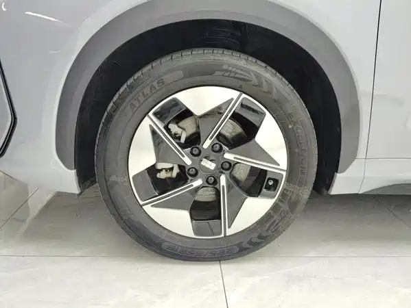 Geely Galaxy E5 2025