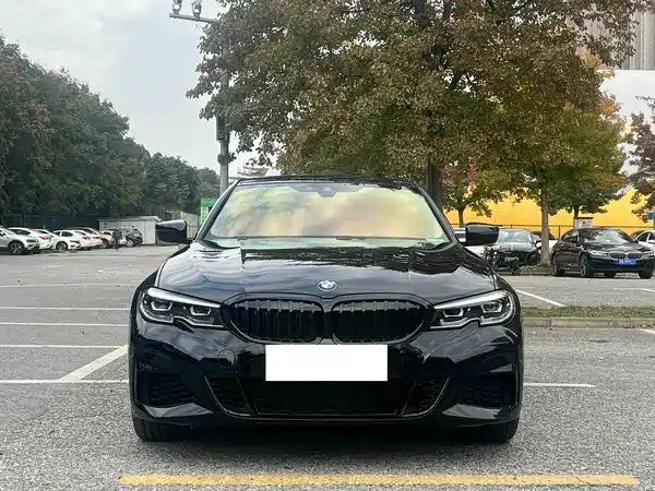 BMW 3 Series 2022